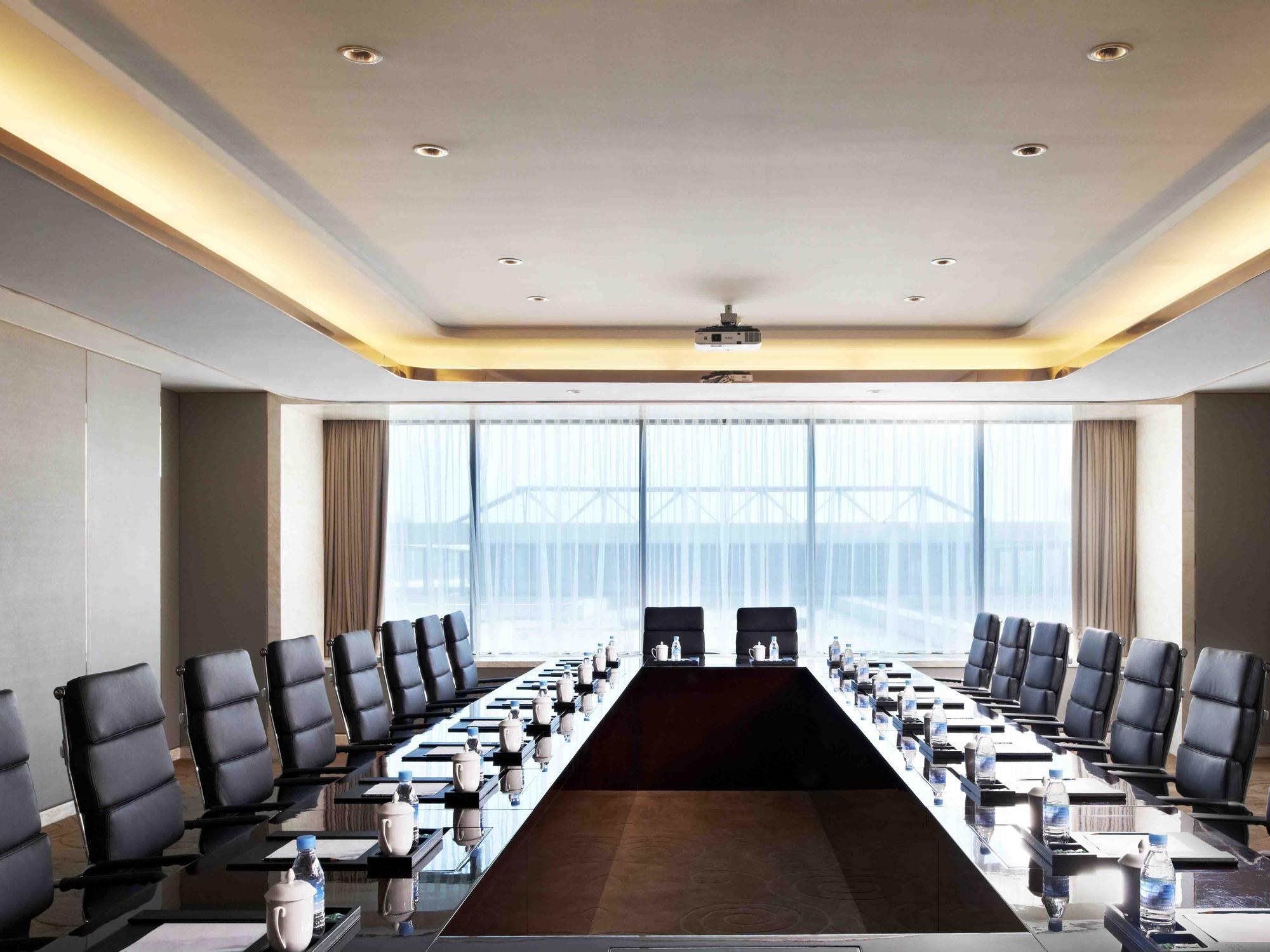 Four Points By Sheraton Langfang, Gu'An Extérieur photo